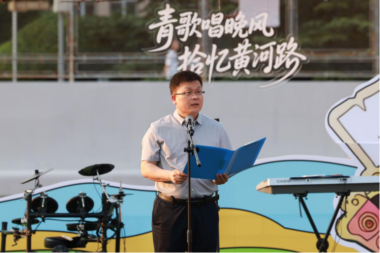 澳门十大信誉好的平台举办第三十五届大学生文化艺术节闭幕式 暨欢送2026届毕业生草坪音乐会
